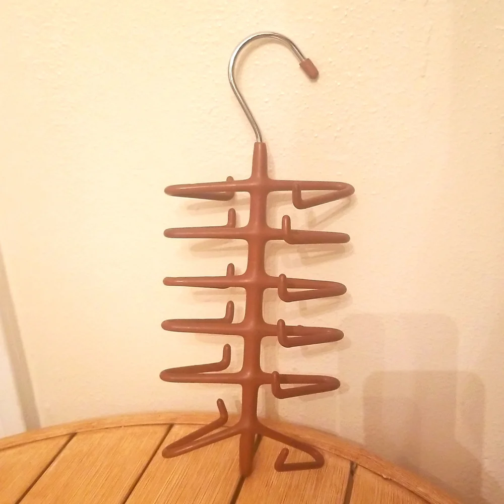 Hanging Tie -Belt -Bag Rack